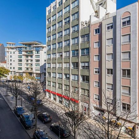 Fabulous 2 Bedroom By Innkeeper 리스본 외부 사진